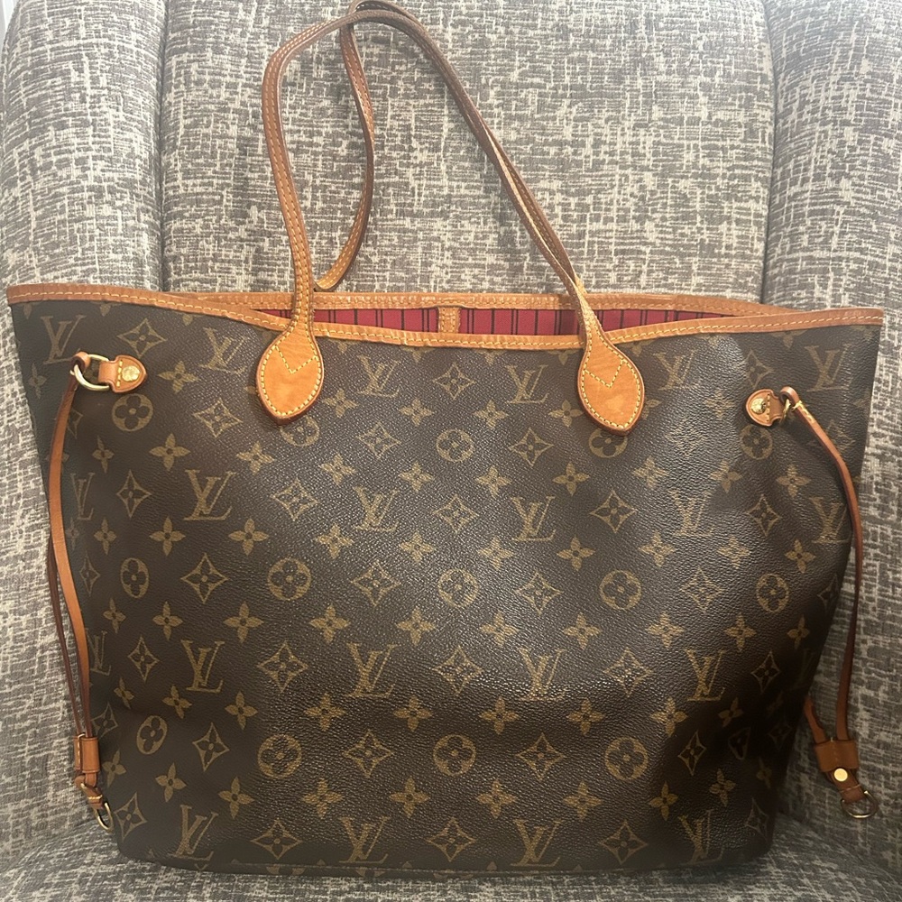 Louis Vuitton Neverfull MM
